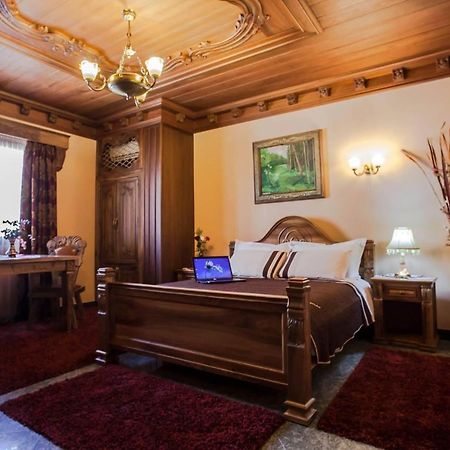 Brilant Antik Center Hotel Tirana Kültér fotó