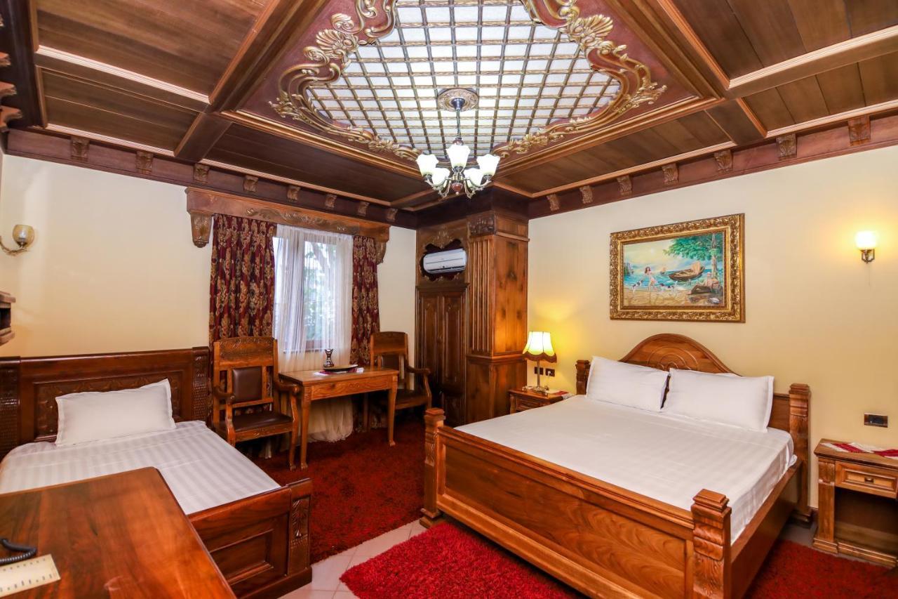 Brilant Antik Center Hotel Tirana Kültér fotó