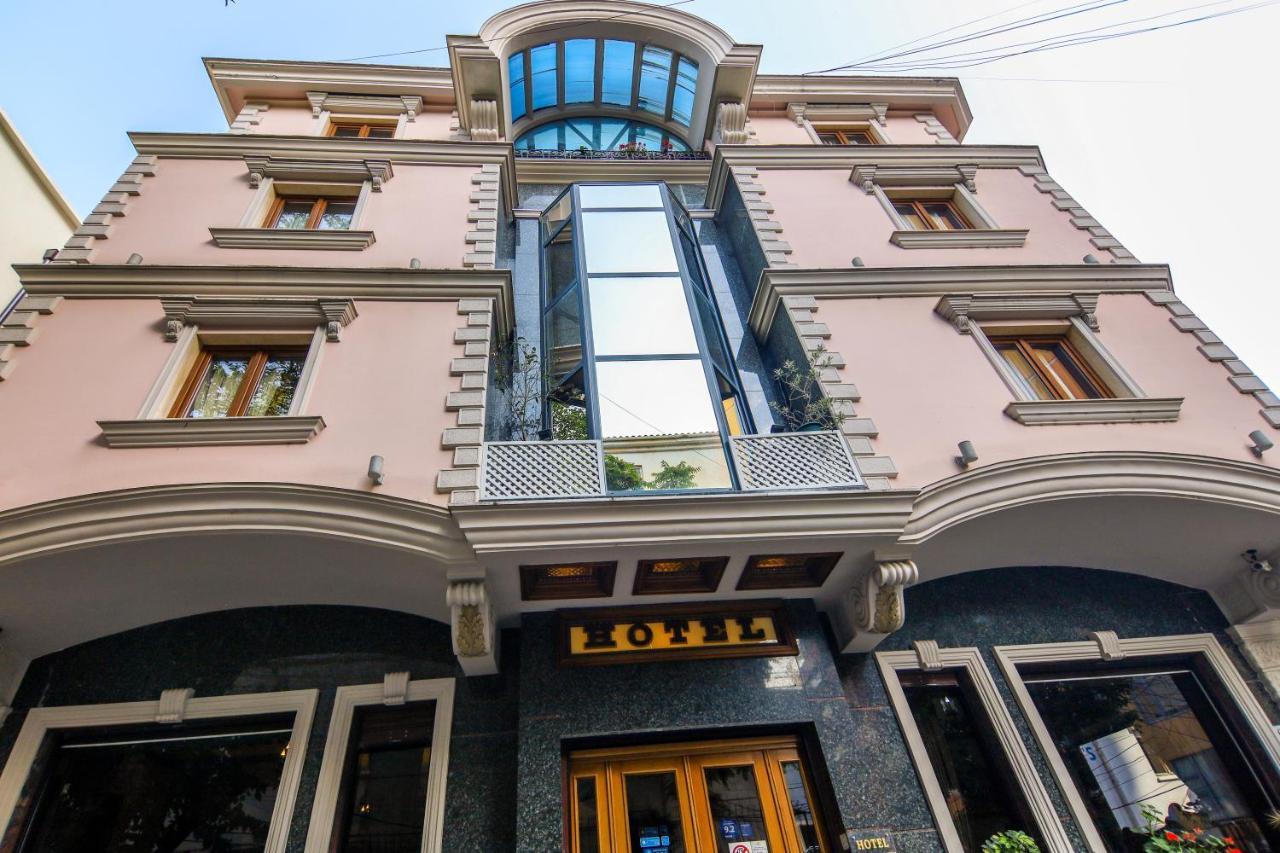 Brilant Antik Center Hotel Tirana Kültér fotó